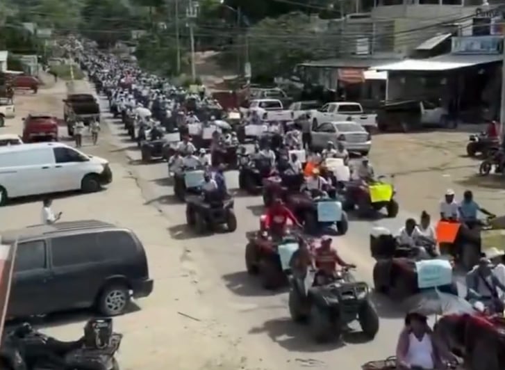 Habitantes de El Balcón protestan por 7 campesinos secuestrados