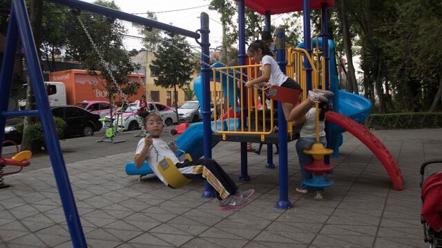 Niñas jugando