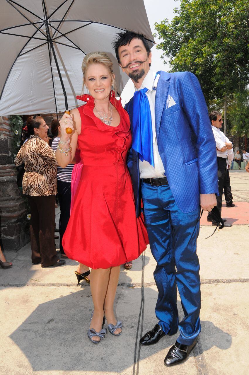 Erika Buenfil y Miguel Pizarro.