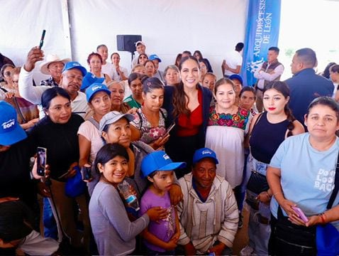 Libia Dennise reconoce a maestros de Guanajuato en Juegos Magisteriales del SNTE Sección 13.