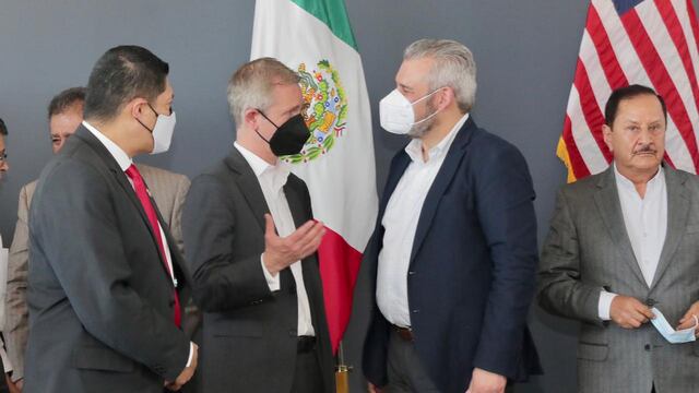 Autoridades de Estados Unidos y Michoacán