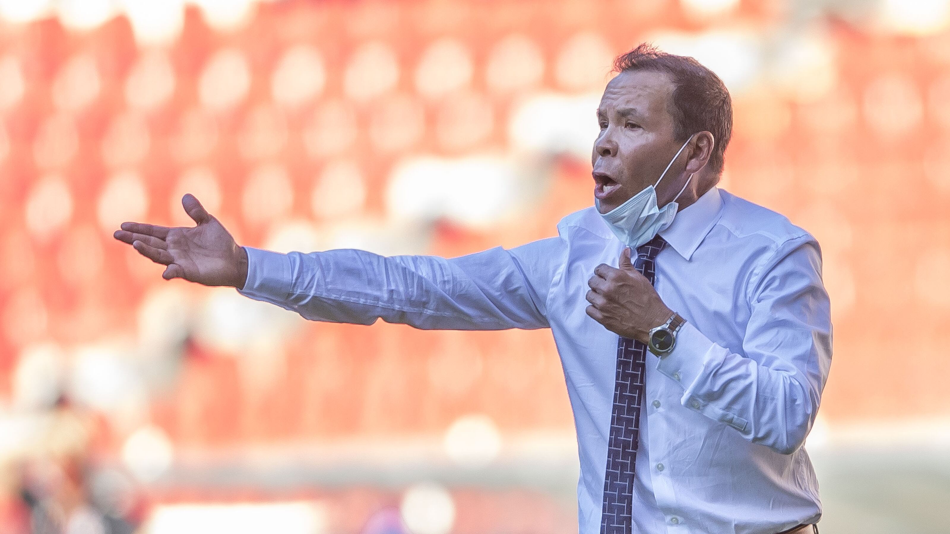 ¿Reviven al Profe Cruz? Club de la Liga MX ya se puso en contacto con el entrenador mexicano