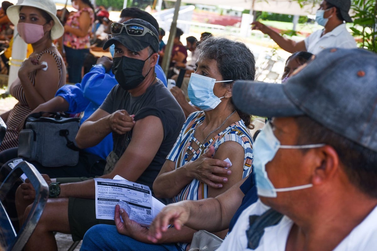 Vacunación contra Covid-19 a adultos de 40 y más