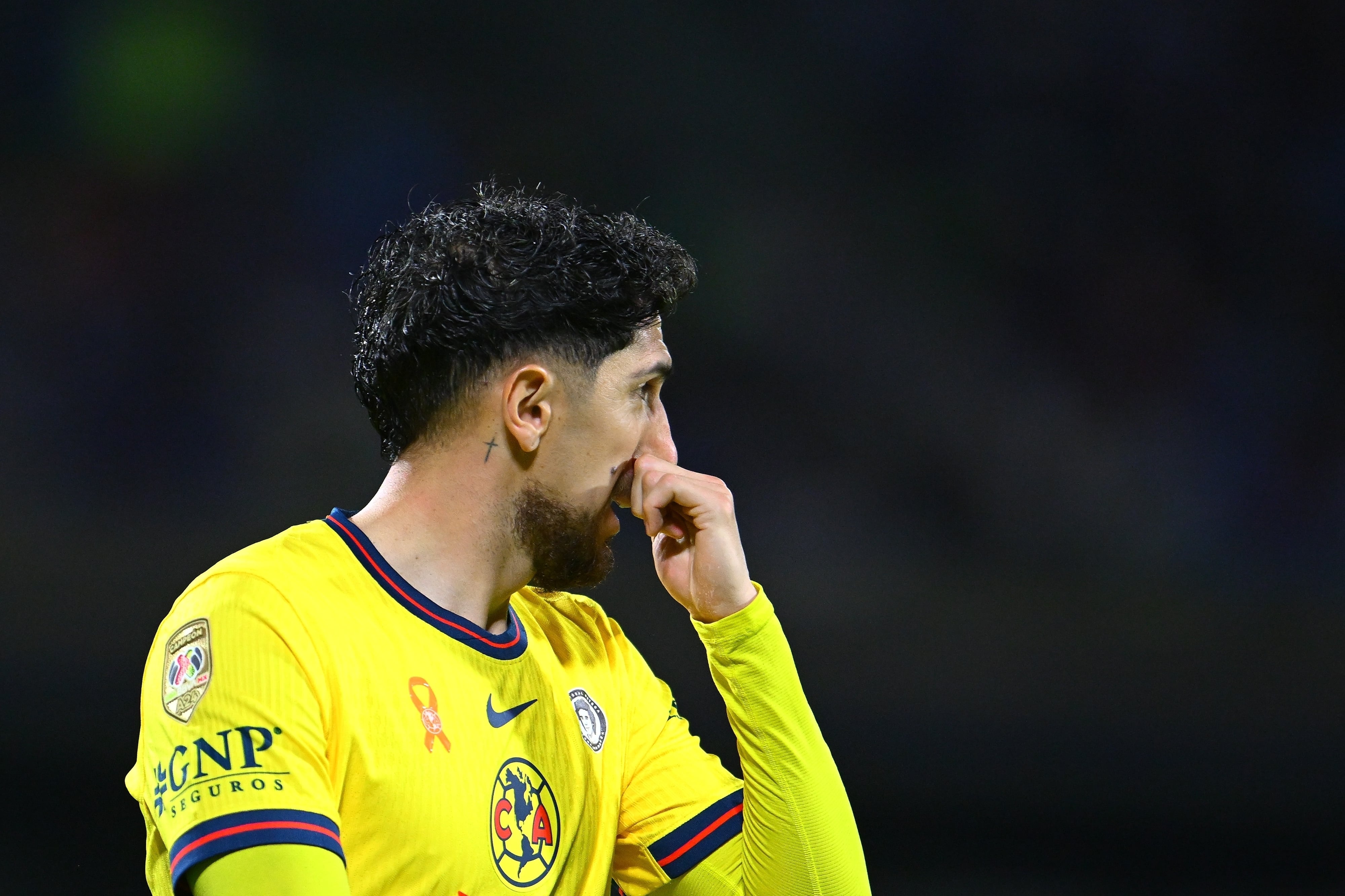 Reportan que futbolista del América se niega a salir y rechaza oferta importante