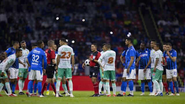 Afición de Cruz Azul volvió a lanzar el grito homofóbico