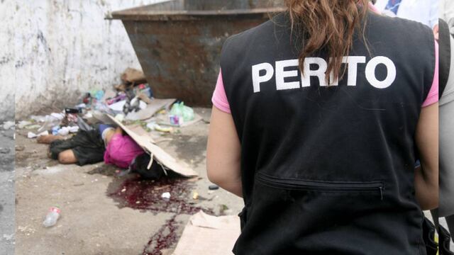 Tres hombres fueron asesinados en el puerto de Acapulco horas después de que el nuevo gobernador Héctor Astudillo asumiera el cargo y que se anunciara un nuevo plan de seguridad.