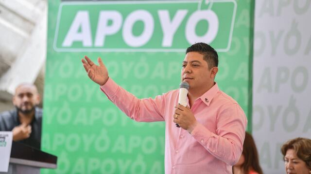 Ricardo Gallardo se lanza contra medios de comunicación