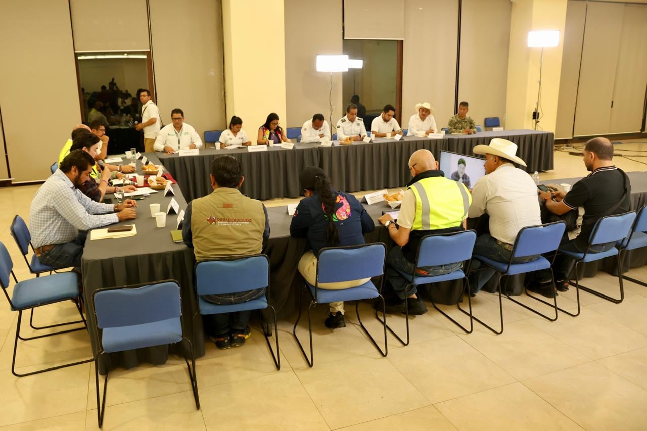 Oaxaca reporta afectaciones en 36 municipios por huracán Erick