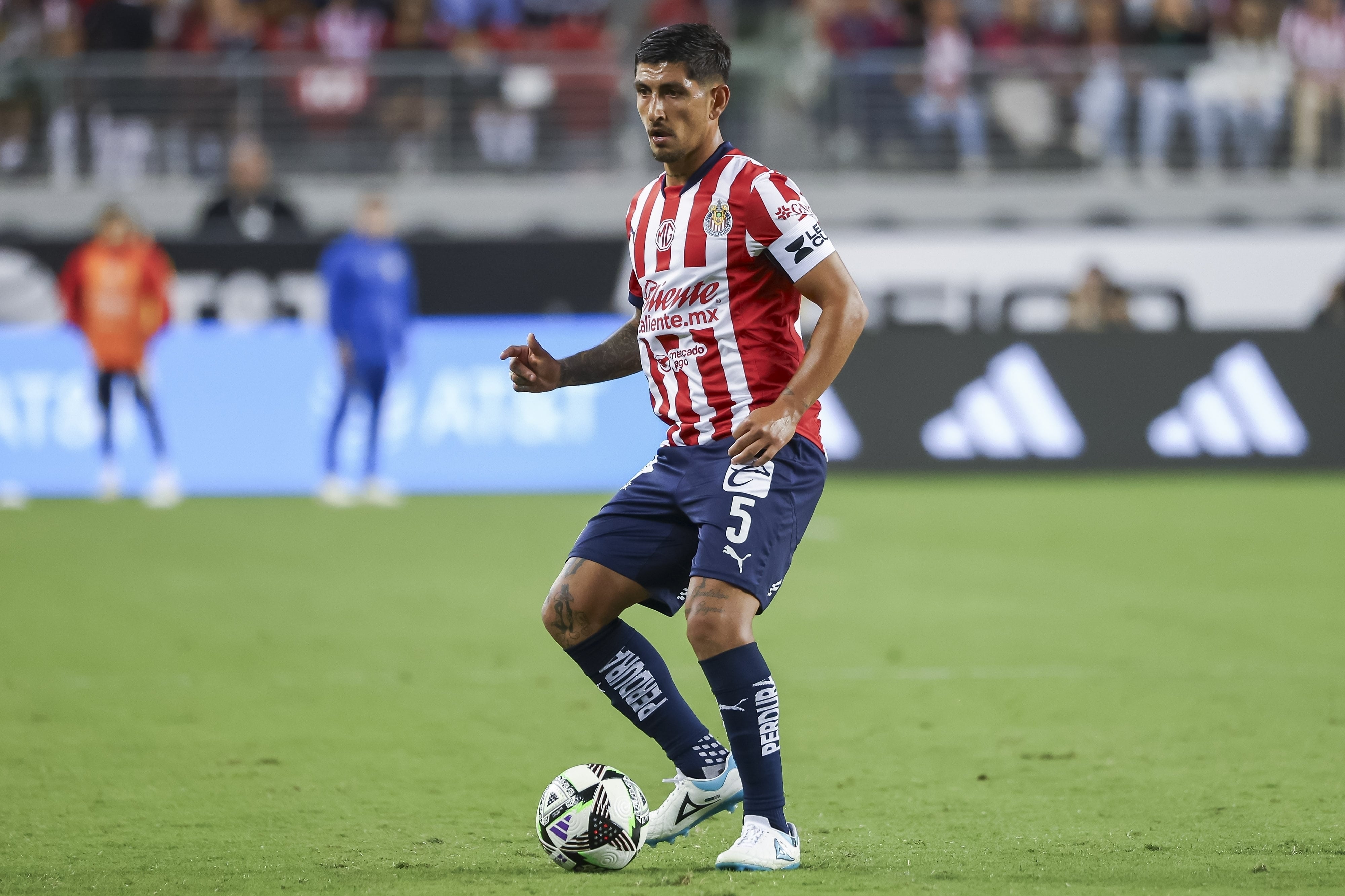 Pocho Guzmán en la mira de Rayados de Monterrey