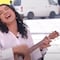 Flor Amargo le canta a Sasha Sokol; revela que ella también vivió abuso