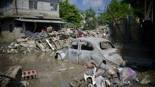 Lluvias torrenciales en México: 80 muertos y 18 desaparecidos