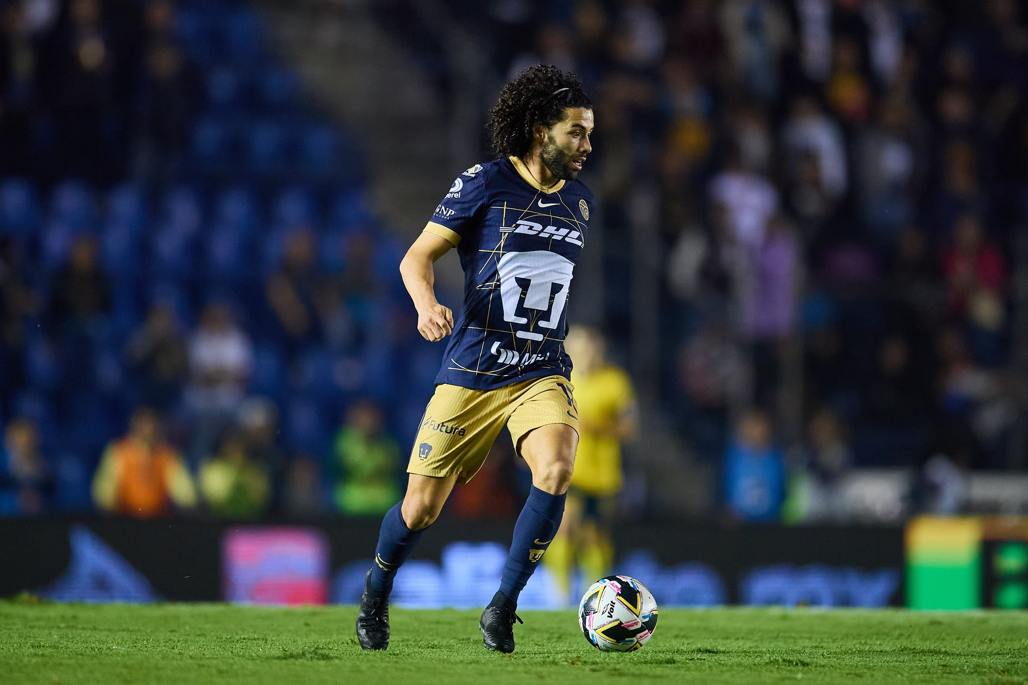 Chino Huerta con Pumas