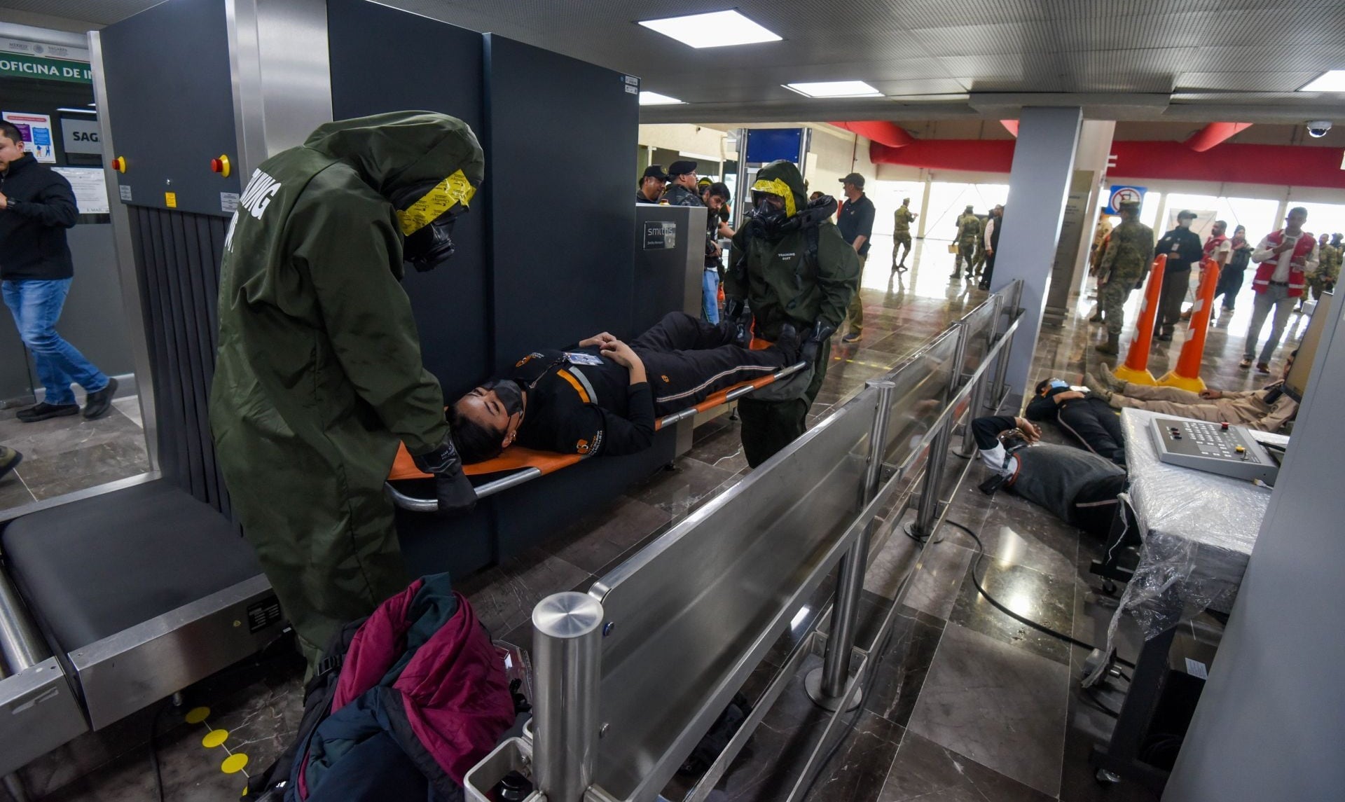 Simulacro radiológico en Aeropuerto Internacional de Toluca a 100 días del Mundial 2026