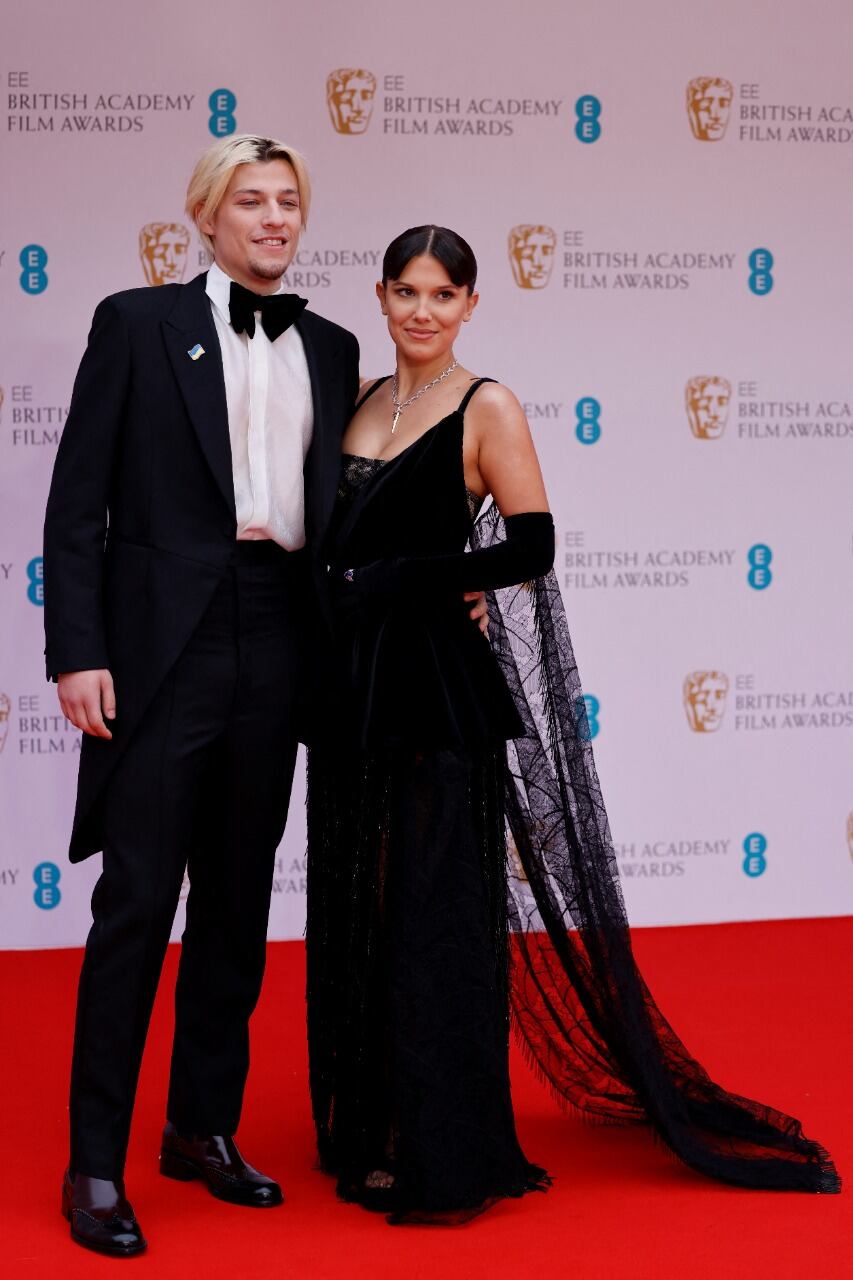 Millie Bobby, Jake Bongiovi