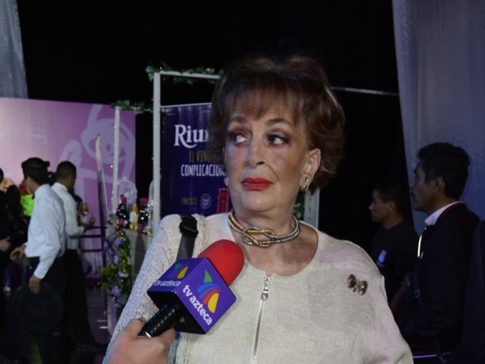 Talina Fernández, conductora.