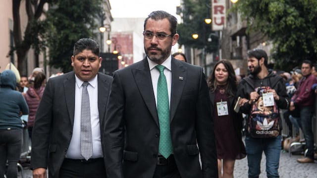 Renuncia Jesús Orta