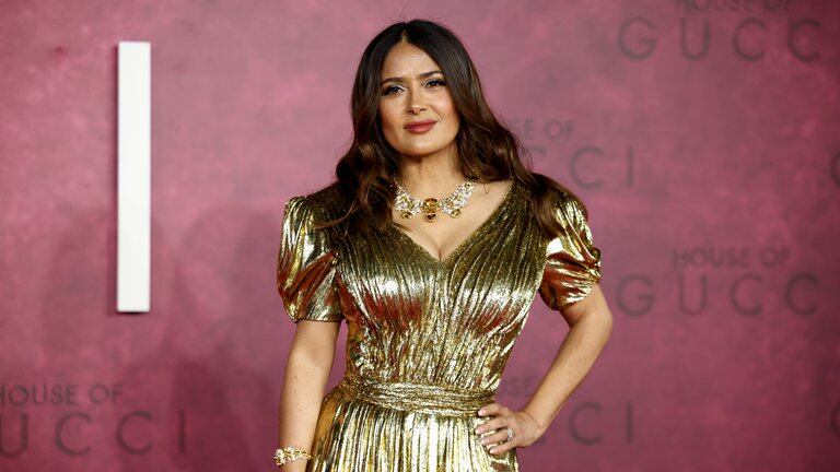 Salma Hayek compartió un raro secreto de belleza que los expertos no le van a perdonar