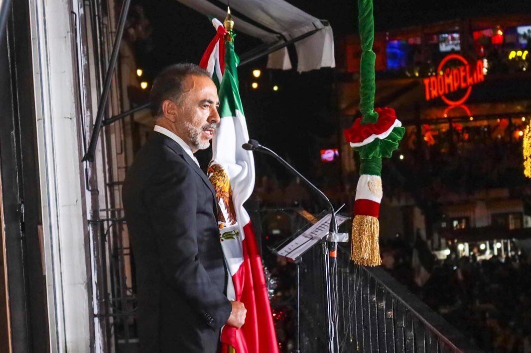 Fernando Flores Fernández, alcalde de Metepec