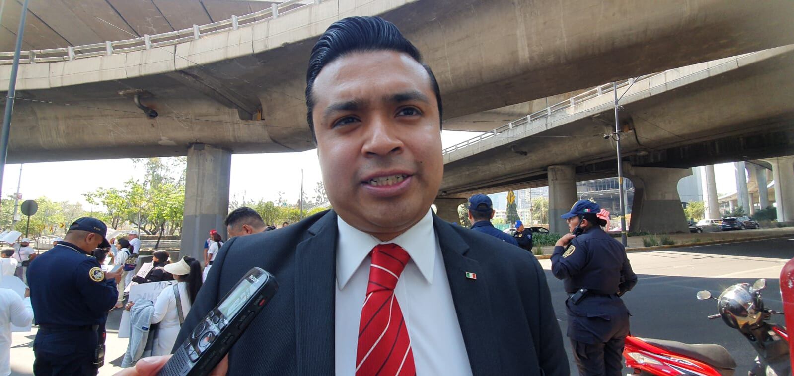 Abogado de Cuauhtémoc Gutiérrez de la Torre