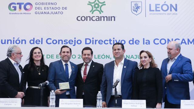 Diego Sinhue Rodríguez reconoce liderazgo de la Concamin