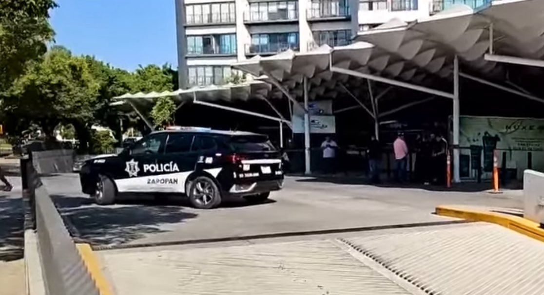 Matan a Luis Armando Córdova, secretario del PRI, durante balacera en Starbucks de Zapopan, Jalisco