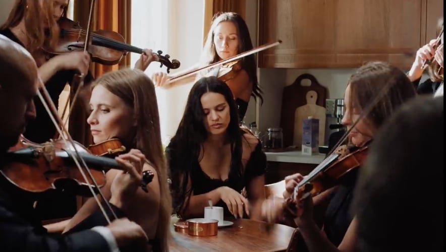 Berghain, lo nuevo de Rosalía, Björk y Yves Tumor