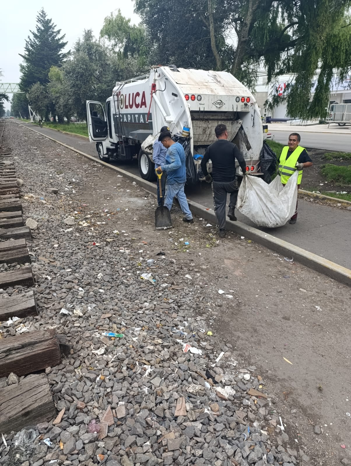 Gobierno de Toluca reforzará la vigilancia en zonas con tiraderos clandestinos.