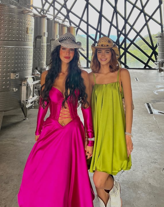 Bárbara de Regil y Mar de Regil