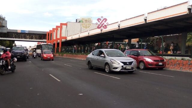 Se registra volcadura en Metro Nativitas
