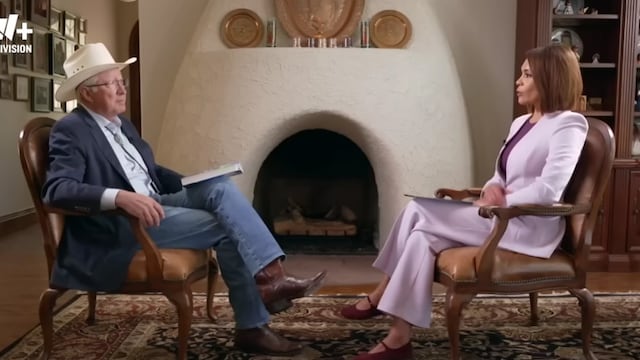 Entrevista de Ken Salazar para NMás
