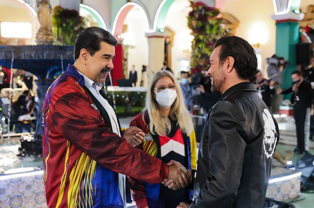 Nicolás Maduro y Pablo Montero