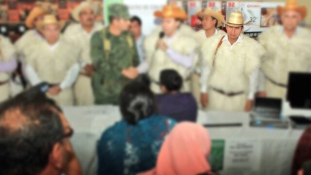 Mateo Gómez, alcalde de San Juan Chamula