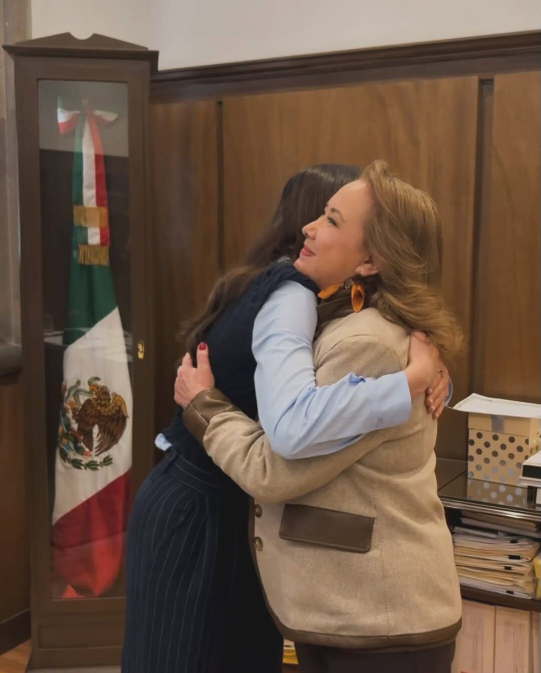 Reunión entre Yasmín Esquivel y Fátima Bosch