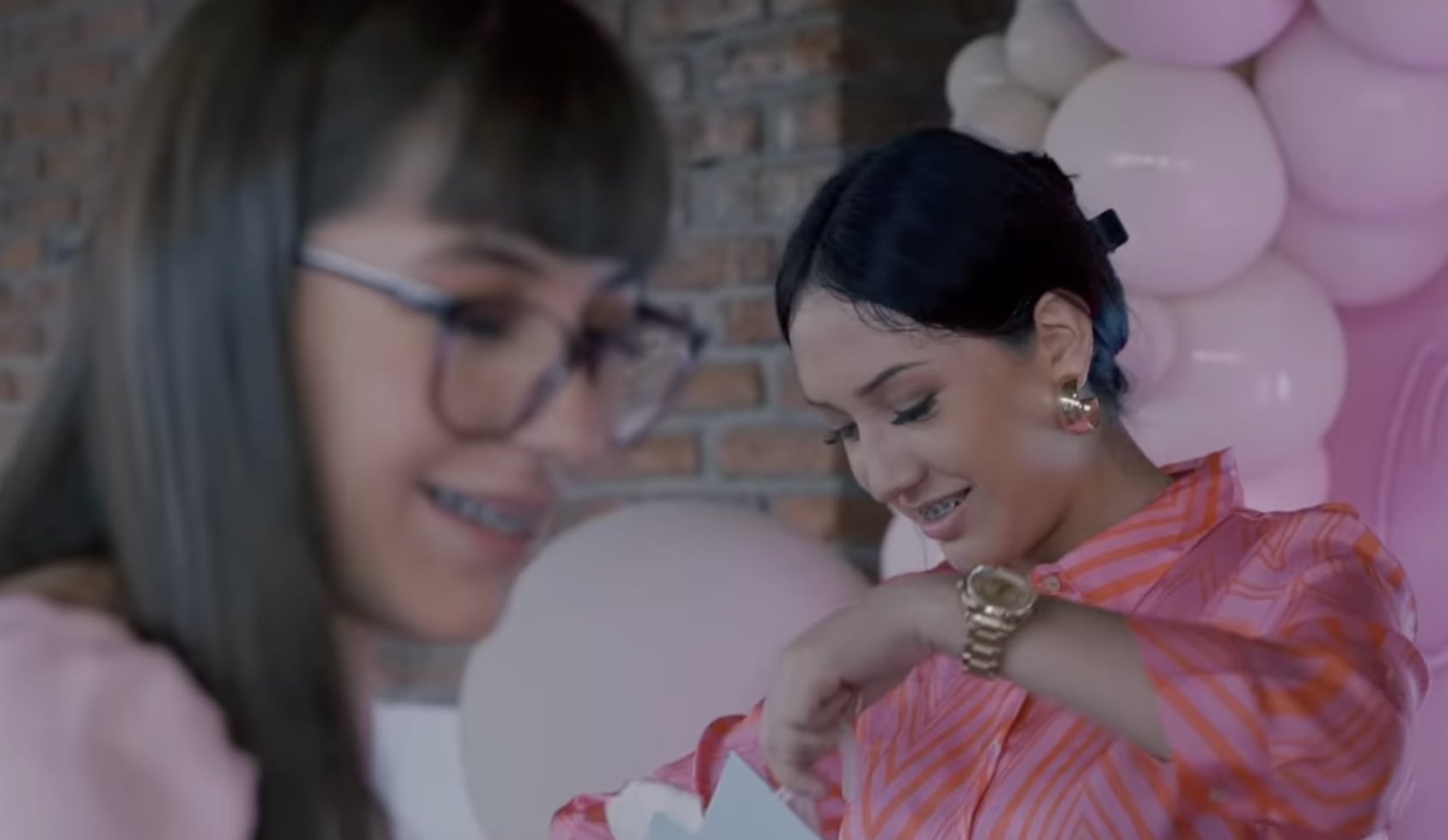 Jocelyne Lino y Valeria Zepeda, esposa y novia de Dani Flow