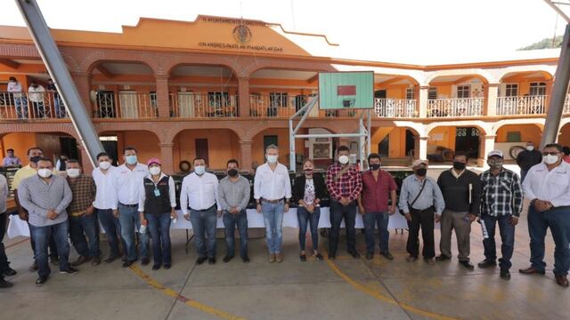 Entrega de uniformes