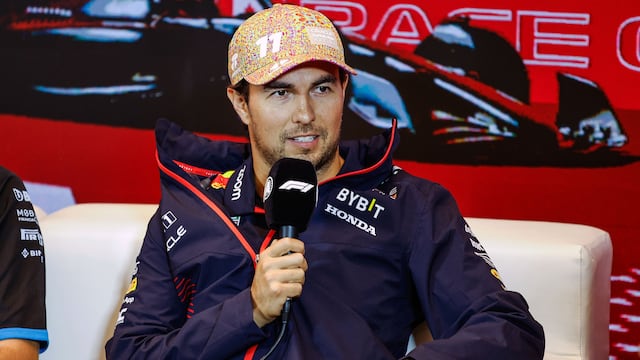 Checo Pérez revela el número que usará con Cadillac en la F1