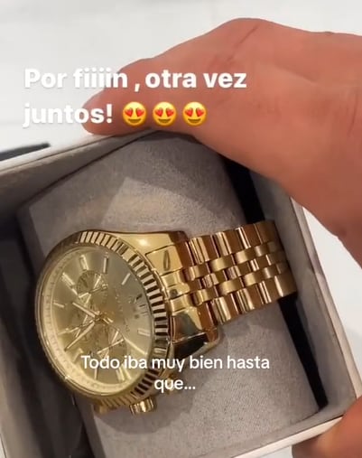 Liverpool les vende un reloj pirata Michael Kors