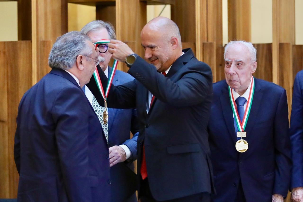 El Gobierno de México reconoció a Francisco de Pablo Galán y Augusto Quijano Axle