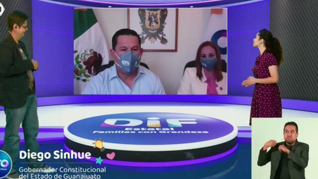 Festejan a adultos mayores.