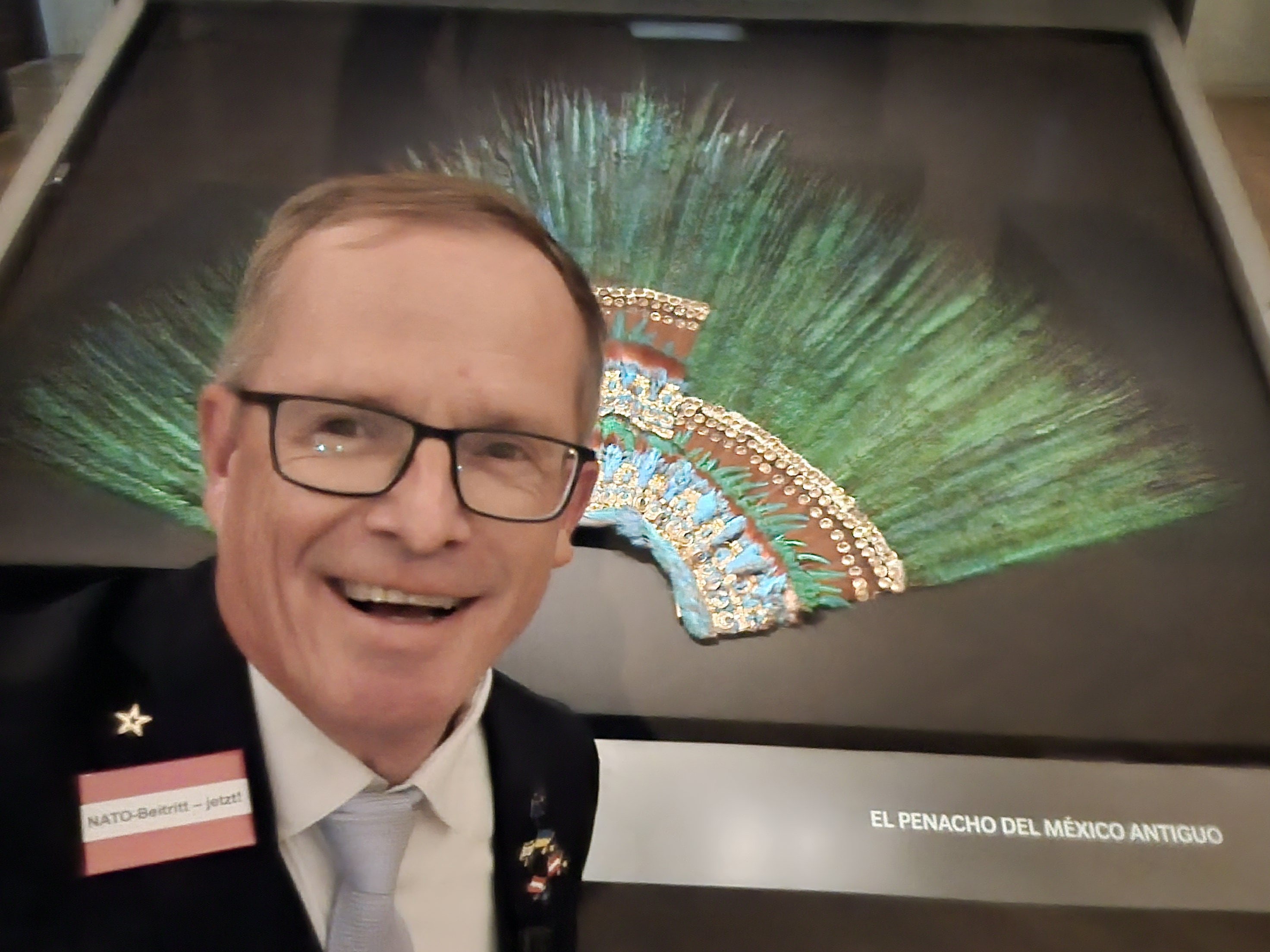 Penacho de Moctezuma podría regresar a México después de 2028