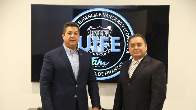 El gobernador Francisco García Cabeza de Vaca visitó la Unidad de Inteligencia Financiera y Económica.