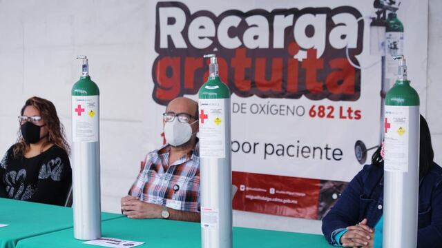 Recarga gratuita de tanques de oxígeno.