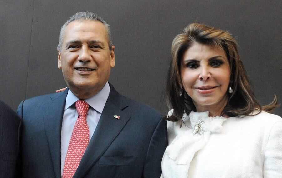 Manlio Fabio Beltrones y Sylvia Sánchez
