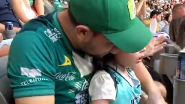 Papá narra partido a hija invidente