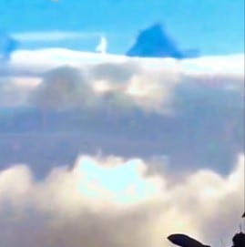 Caminante sobre nubes es captado en Japón