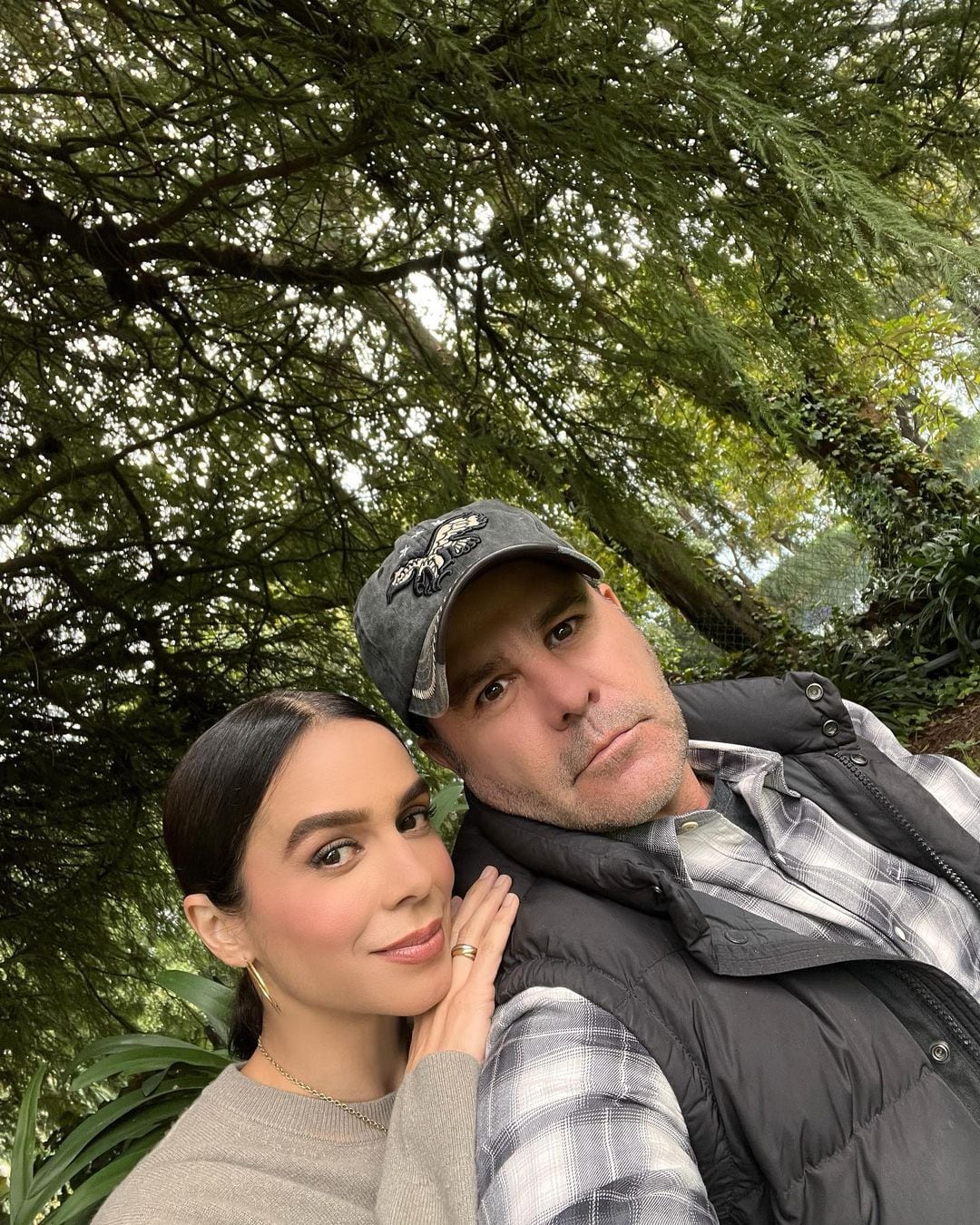 Biby Gaytán y Eduardo Capetillo.