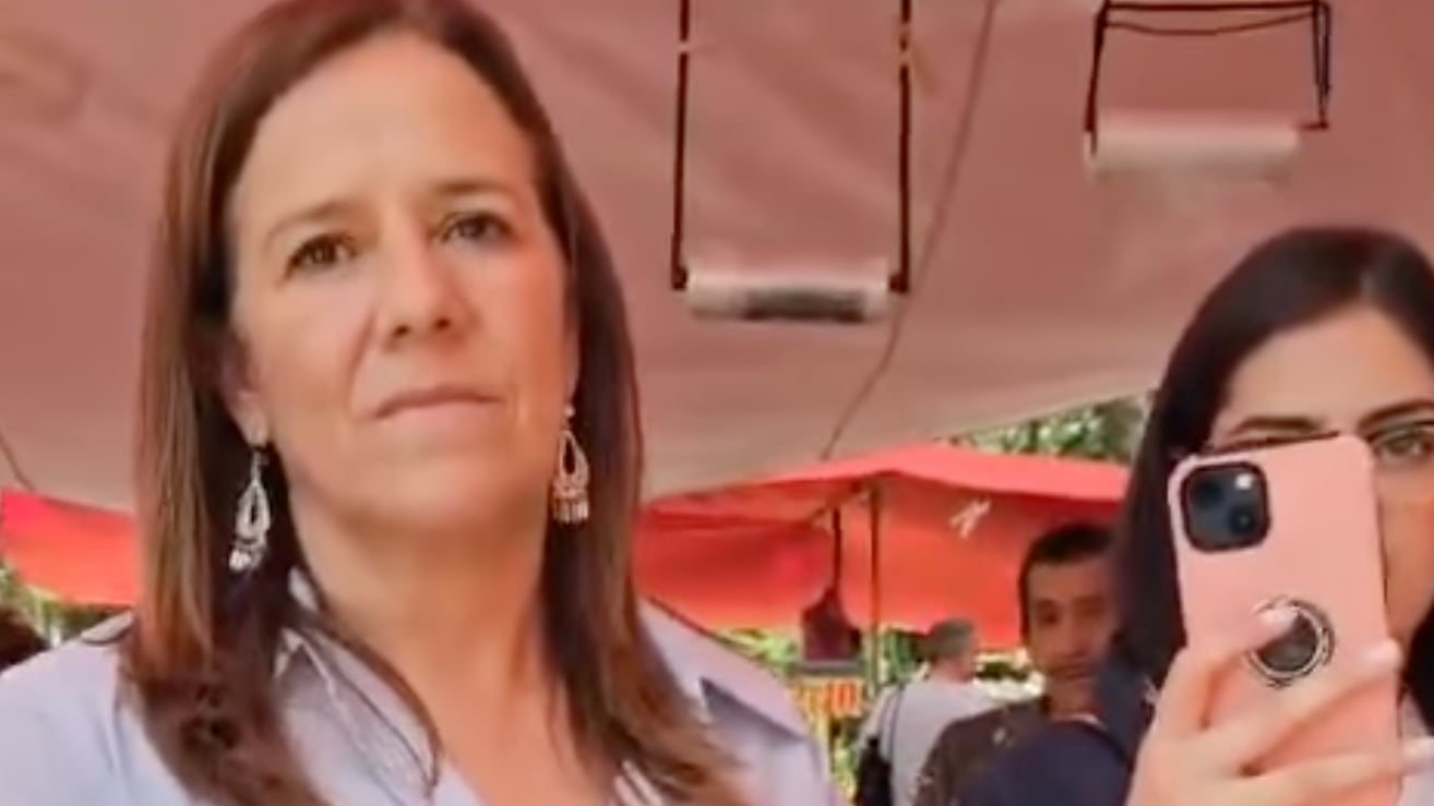 VIDEO: Margarita Zavala es confrontada en el tianguis; le reclaman por el “narcisista” de Felipe Calderón