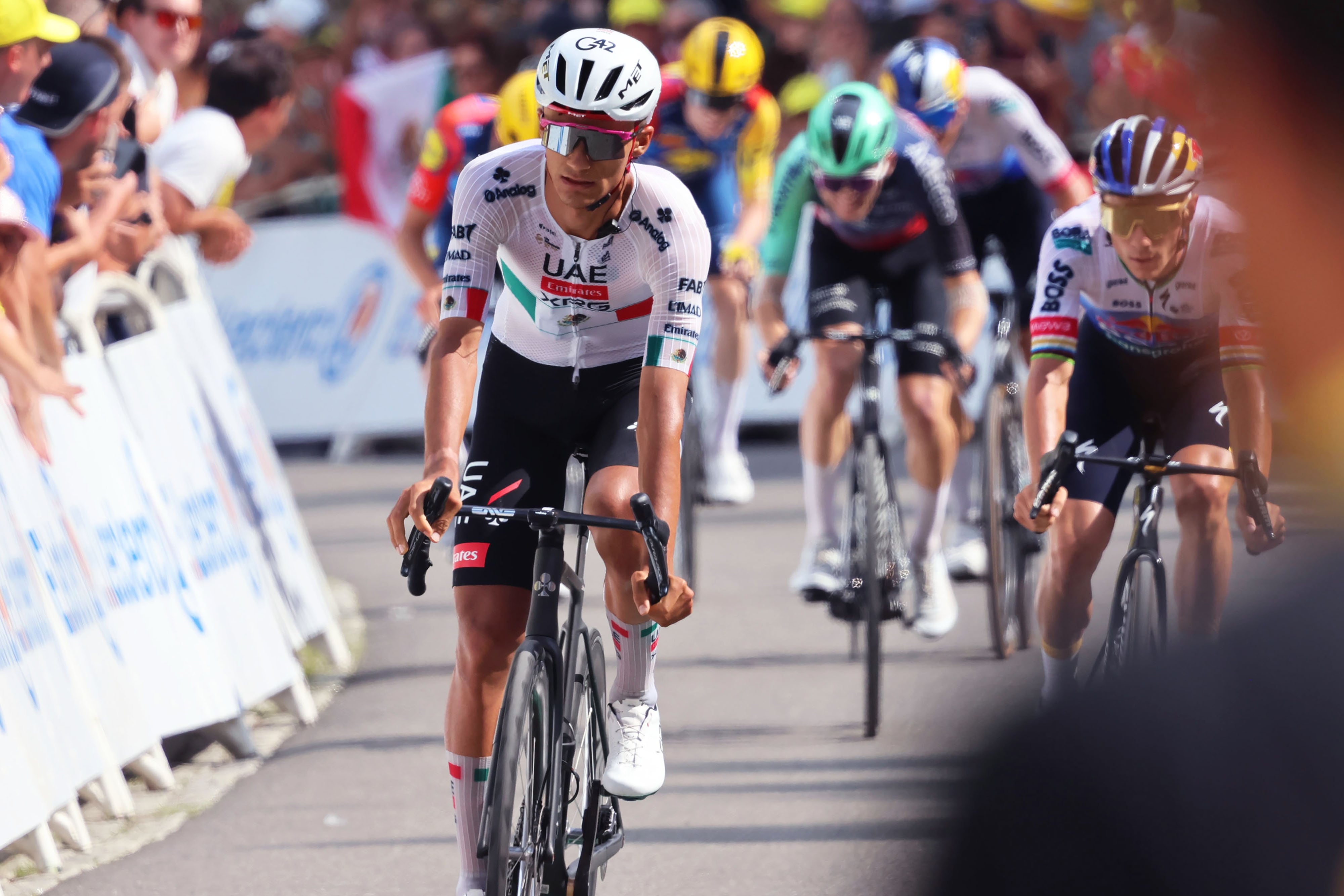Isaac del Toro se mantiene en el tercer lugar del Tour de Francia 2026 tras la Etapa 9.