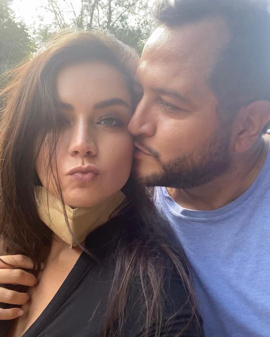 Carolyn Adams y José Ramón López Beltrán