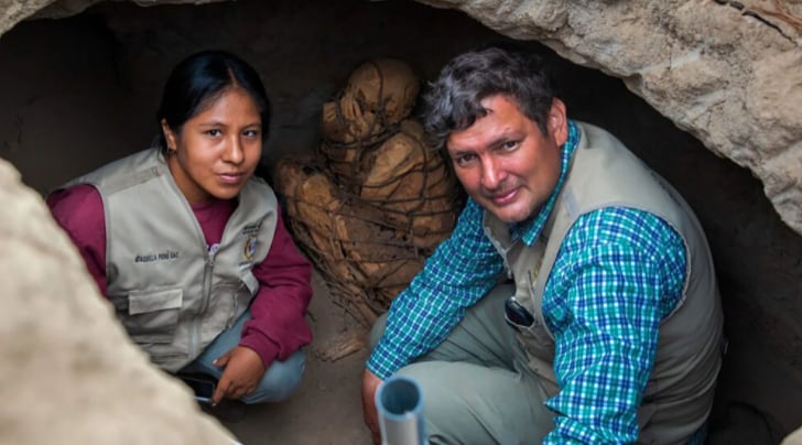 Arqueólogos de la Universidad Nacional Mayor de San Marcos